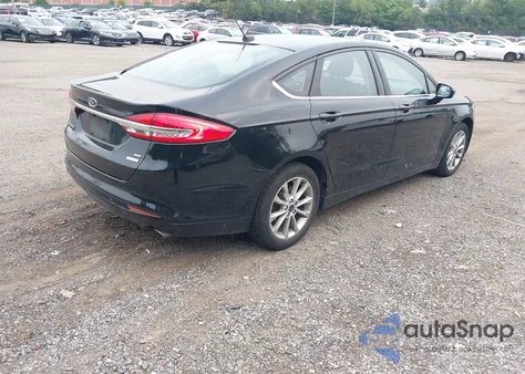 2017 Ford Fusion Se z USA, uszkodzony, nr VIN 3FA6P0HD5HR153892